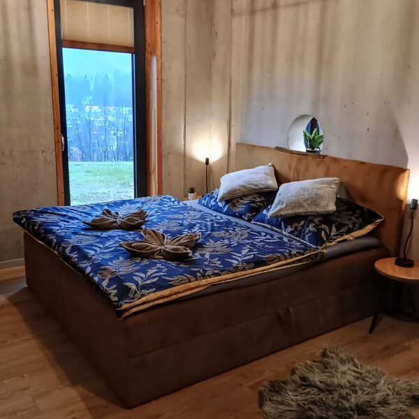 Schlafzimmer 4