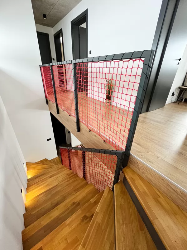 Schodiště do obývací části